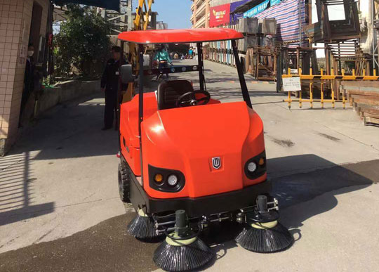 環(huán)衛(wèi)掃地車(chē)圖片大全