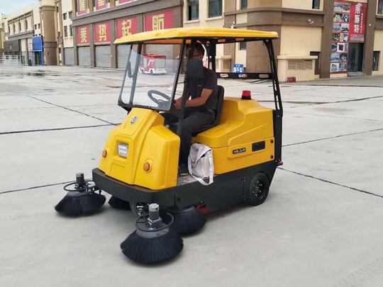 掃地車(chē)