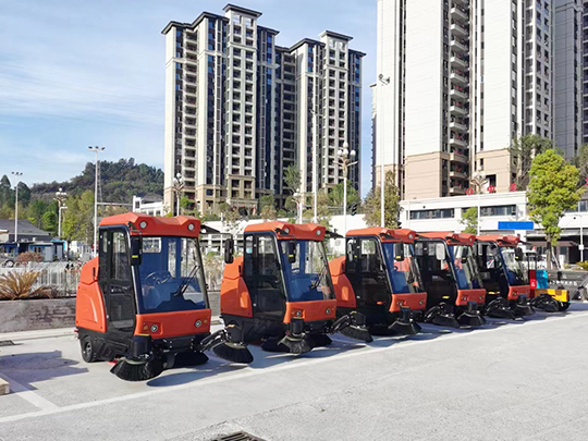 電動掃地車